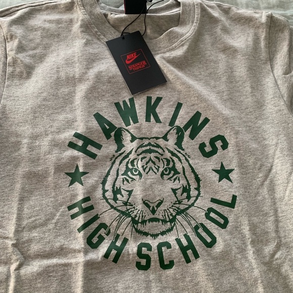 nike hawkins high t shirt